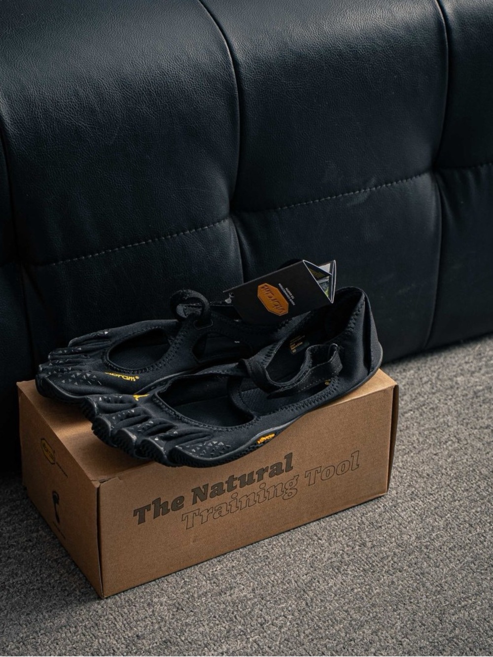 Vibram FiveFingers Men’s Black Toe-Style Athletic Shoes